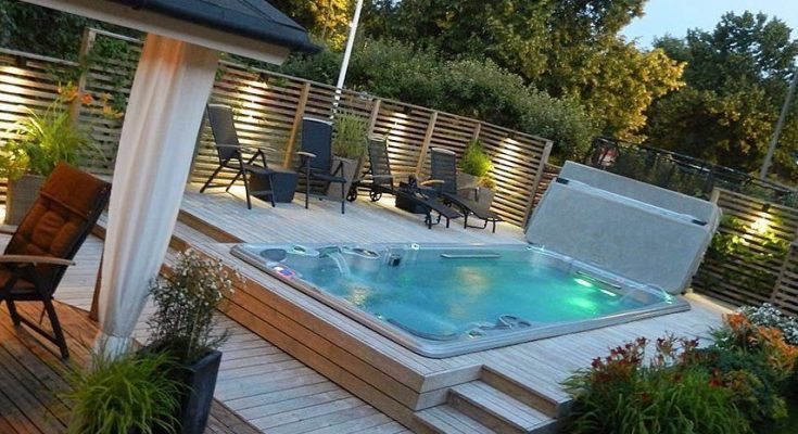 bygga in spabad i trädäck altan