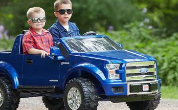 Bästa elbil för två barn (Eldriven 2 sits bil)