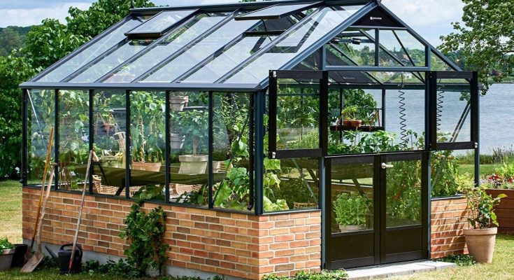 Orangeri & Växthus på Mur (Med Murad Grund)